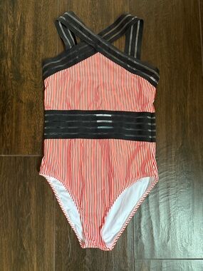 NEW WITH TAGS SEVILLA CROSSOVER ONE-PIECE BY AAVA SIZE LARGE NWT VACATION BEACH